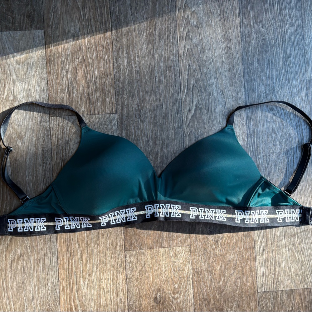 🦄10/$10 PINK Victoria's Secret Dark Green Bra